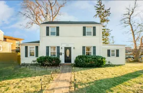 Charming Arlington Escape | 10 min to D.C. - Image 2