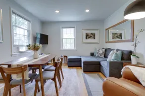 Cozy & Comfy 3BR Home - Image 2