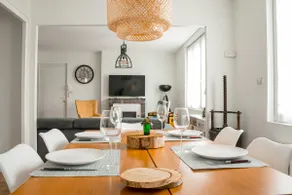 The Terminus, apartment near the station - Image 2
