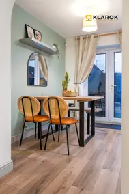 Comfy 3BR • Perfect for Long Visits - Image 4