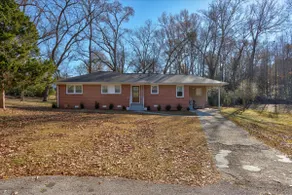 Serene Home by Covington Square - Image 3