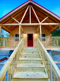 Cabin at Main Street Lodging - Image 2