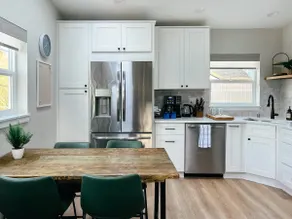 Newly-Built 2-Bedroom Oasis in West Seattle - Image 5