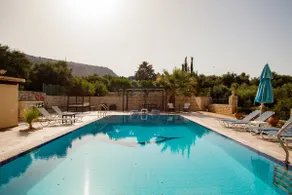 Villa Thymarmi Paradise / private swiimming pool / ideal for large groups - Image 2