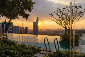 KL Eco City | Luxury Whisk Away Romance Suite #S1 - Image 2