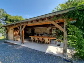 Spacious luxury farmhouse - Image 4