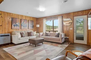 Pondside Lodge: Hottub + Sauna +Firepit +Game Room - Image 5