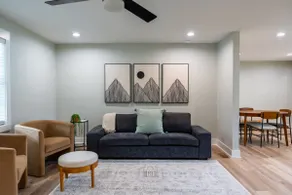 Urban Oasis w/ King Bed – 3 BR Near Duke - Image 2