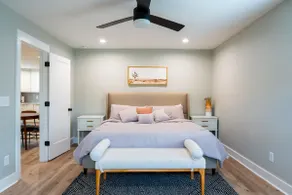 Urban Oasis w/ King Bed – 3 BR Near Duke - Image 3