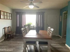 ShopKeepers Inn (Oversized Parking, On Main Hwy) - Image 3