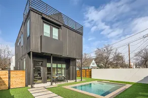 Dip into the 512! Custom Built w/Pool Blocks to DT - Image 4