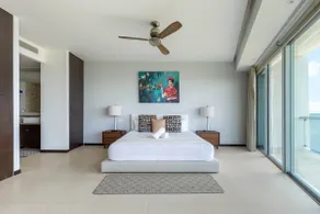 Pen 4D · Beach, pool, 3BR Apartment - 8 guests - Image 3