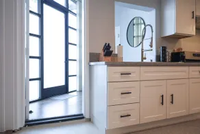 Modern Studio Duplex - Old Torrance Gem - Image 4