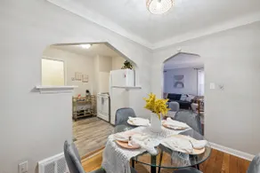 Calming & Relaxing 2br Bungalow near UT, Tol Hosp. - Image 3