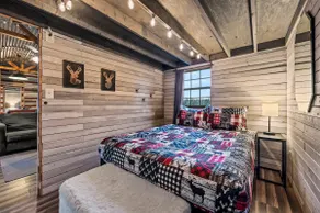 Peaceful 2BR cabin w/Firepit+ Yard* Near Nashville - Image 2