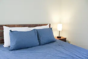 Charming Downtown 2 BR Apartment Steps from Downtown Mall - Image 2