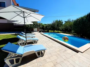 Green Garden House with pool for relax vacation - Image 3