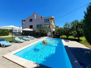 Green Garden House with pool for relax vacation - Image 2