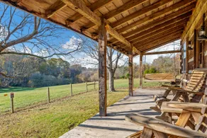 The Cabin at Roney Creek Ranch - Image 3