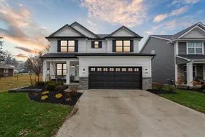 4mins DT | Hot tub+ Fire Pit | Game Room - Image 4
