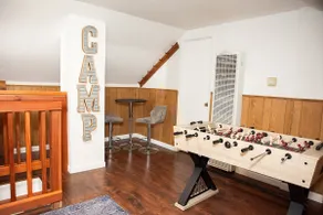 Cozy Cabin 4BR w/ Game Loft, Walk to Lake, Spa - Image 3