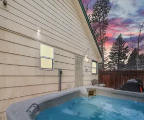 Cozy Cabin 4BR w/ Game Loft, Walk to Lake, Spa - Image 2