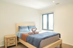 4 BR Modern Stylish House in Lawson - Image 4
