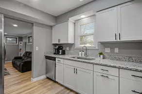 Amazing 3BR Home Near Galleria & Shopping! - Image 4