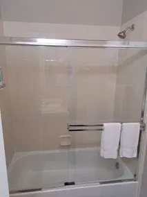 In Law Unit, 2 bedroom Suite. - Image 5