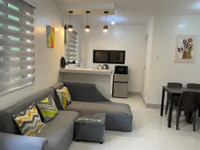 Cozy 2BR Apt | Free Parking | 5 Mins to SM - Image 5