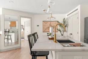 NEW Lakefront Getaway on TRL - Image 5
