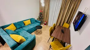 Cozy 1-bedroom with porch & view - Image 4