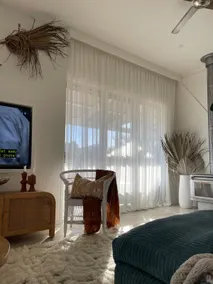 The Lake House - Image 5