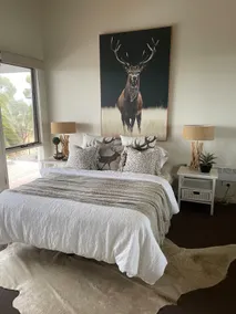 The Lake House - Image 4