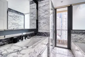Ultra luxury apartment in Soho - Image 4