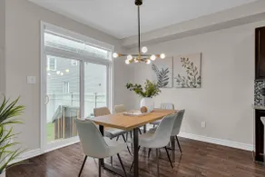Luxurious and Beautiful, Ottawa - Image 4