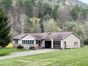 Harlan's Creek Stone Lodge - Image 3
