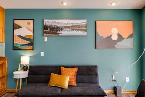 Mountain Gliders Getaway Loft - Image 5
