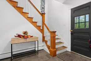 5 minutes from Norwich University: charming home - Image 4