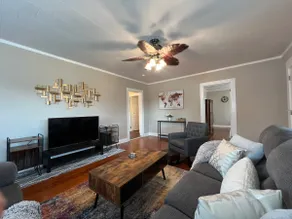 A quaint 100 year old house - Image 4