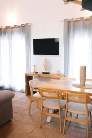 Sunset Apartment - Image 5