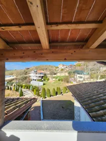 Uphill house. - Image 3