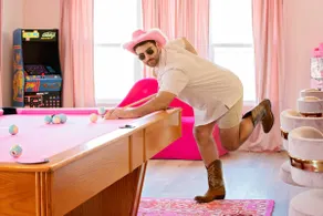 The Pink Pickle | Karaoke Pool+Get Ready Station - Image 5