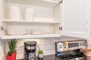 Cozy SoBro Bungalow - 3 Bedrooms 2 Full Bathrooms - Image 5
