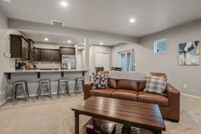 Large Cottage Near Downtown, Beach & Skiing (#116) - Image 4
