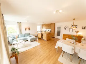 Almonda, quiet 3-room Apartment 80 m², elevator, balcony - Image 2