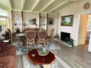Seaside Family Retreat - Image 4
