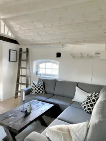 Idyllic guest house with access to electric car charger - Image 4