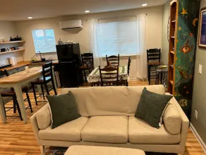 Quiet wine country cottage sleeps 4 - Pet Friendly - Image 5