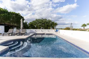 Casa Malou: 8-person villa & pool - Image 2